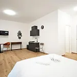 Urban Loft Apartamento Bari
